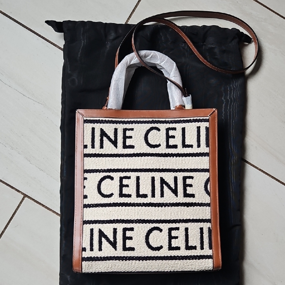 NWT Celine Vertical Cabas Tote Crossbody Bag Tan Black W/Dustbag